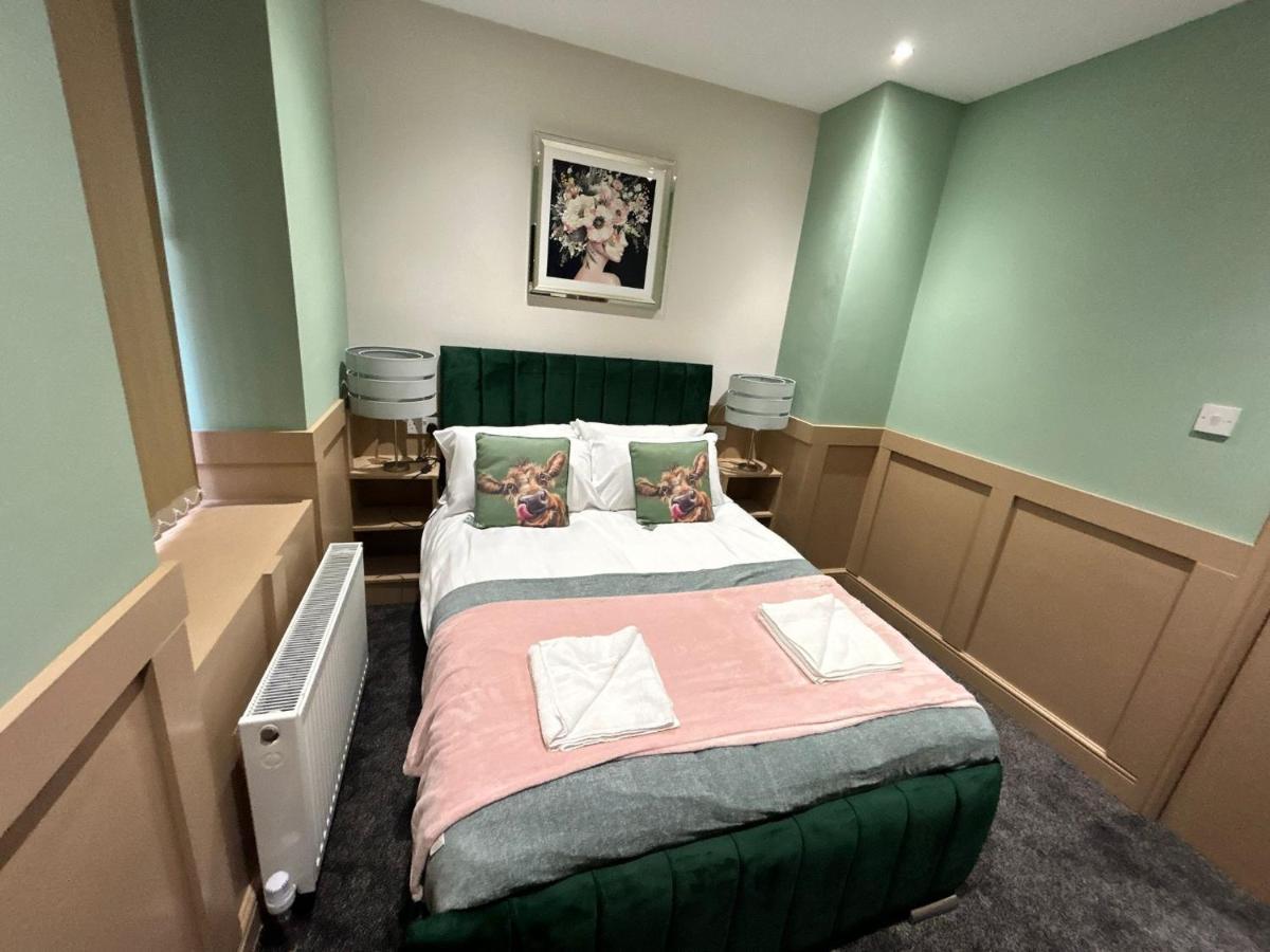 Strawberry Fields Suite By Sasco Apartments Blackpool Exterior foto